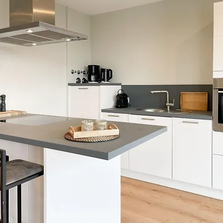 Wohnen Am Penthouse 22 Апартаменты *